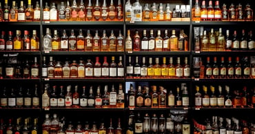 how to manage a liquor store