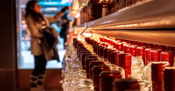 6 Liquor Store Ideas for Customer Satisfaction