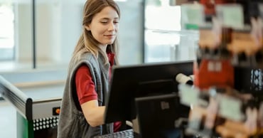 how to start a liquor store rewards program