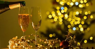 liquor store holiday playbook