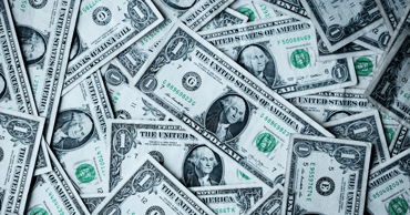Discover how dual pricing can cut your liquor store’s costs and protect your bottom line, and explore the top payment processing providers. 