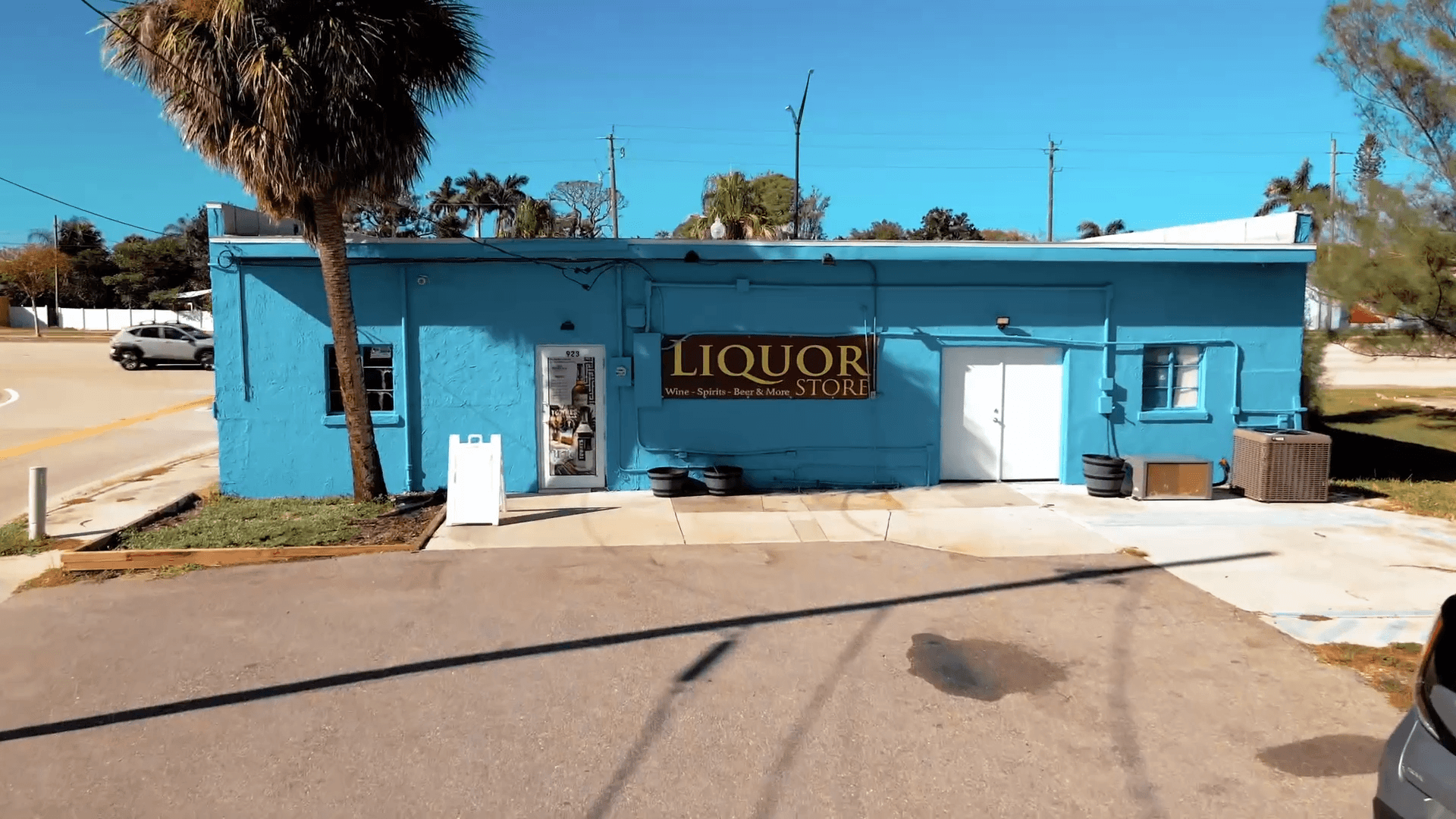 liquor hole exterior