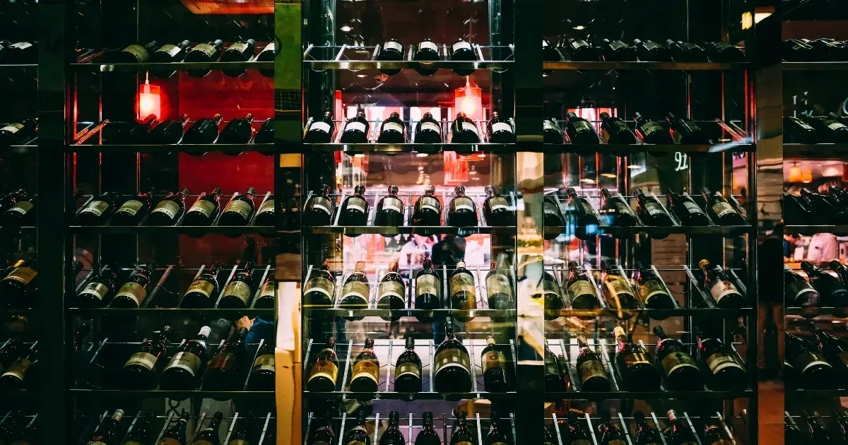 Update Your Liquor Store Design Layout With 7 Creative Ideas