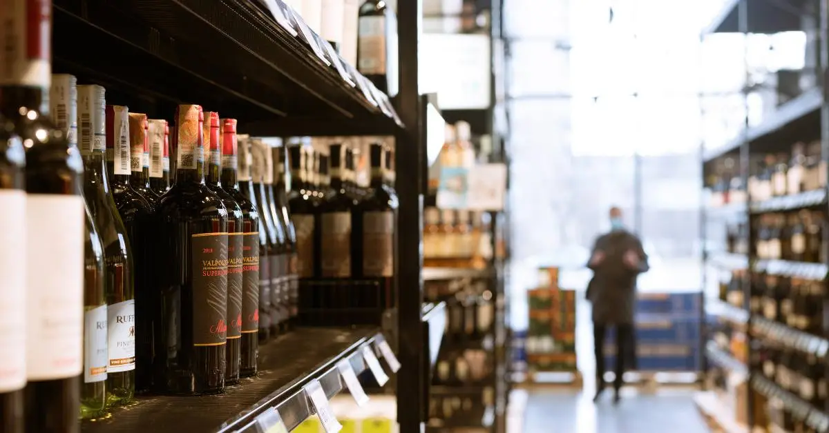 What Is an Inventory Counter? 6 Best Practices for Liquor Stores